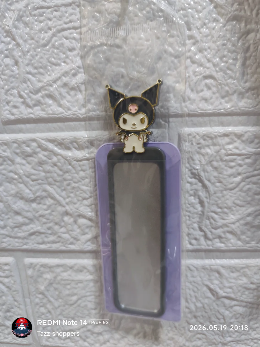 Espejo de Bolsillo Deslizable Sanrio – Edición Kuromi
