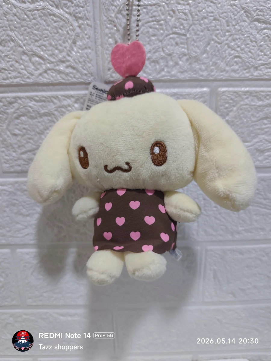 Llavero de Peluche Cinnamoroll Chocolate y Corazones - Colección Sanrio Original