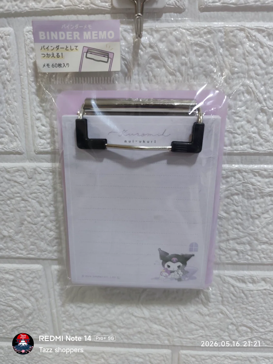 Mini Tabla de Apoyo con Block de Notas Kuromi Binder Memo (Sanrio Original)