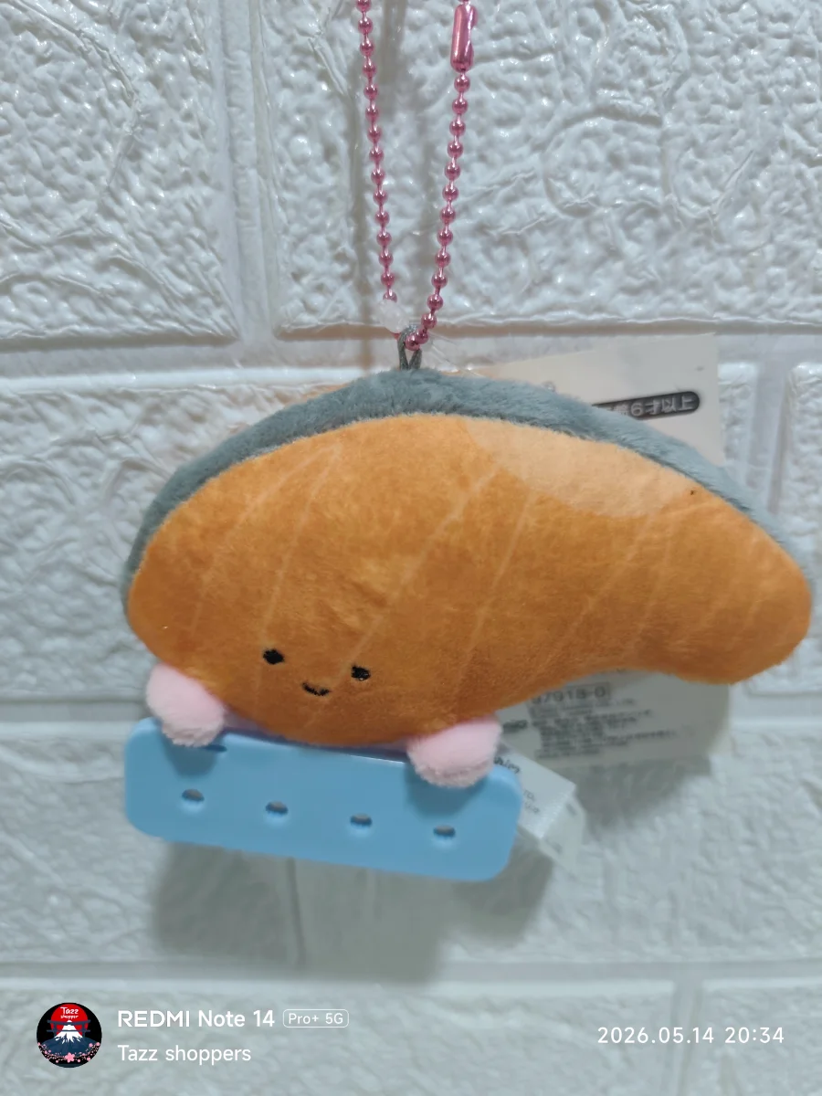 Llavero de Peluche Kirimi-chan Porta Pines o Aretes - Colección Sanrio Original