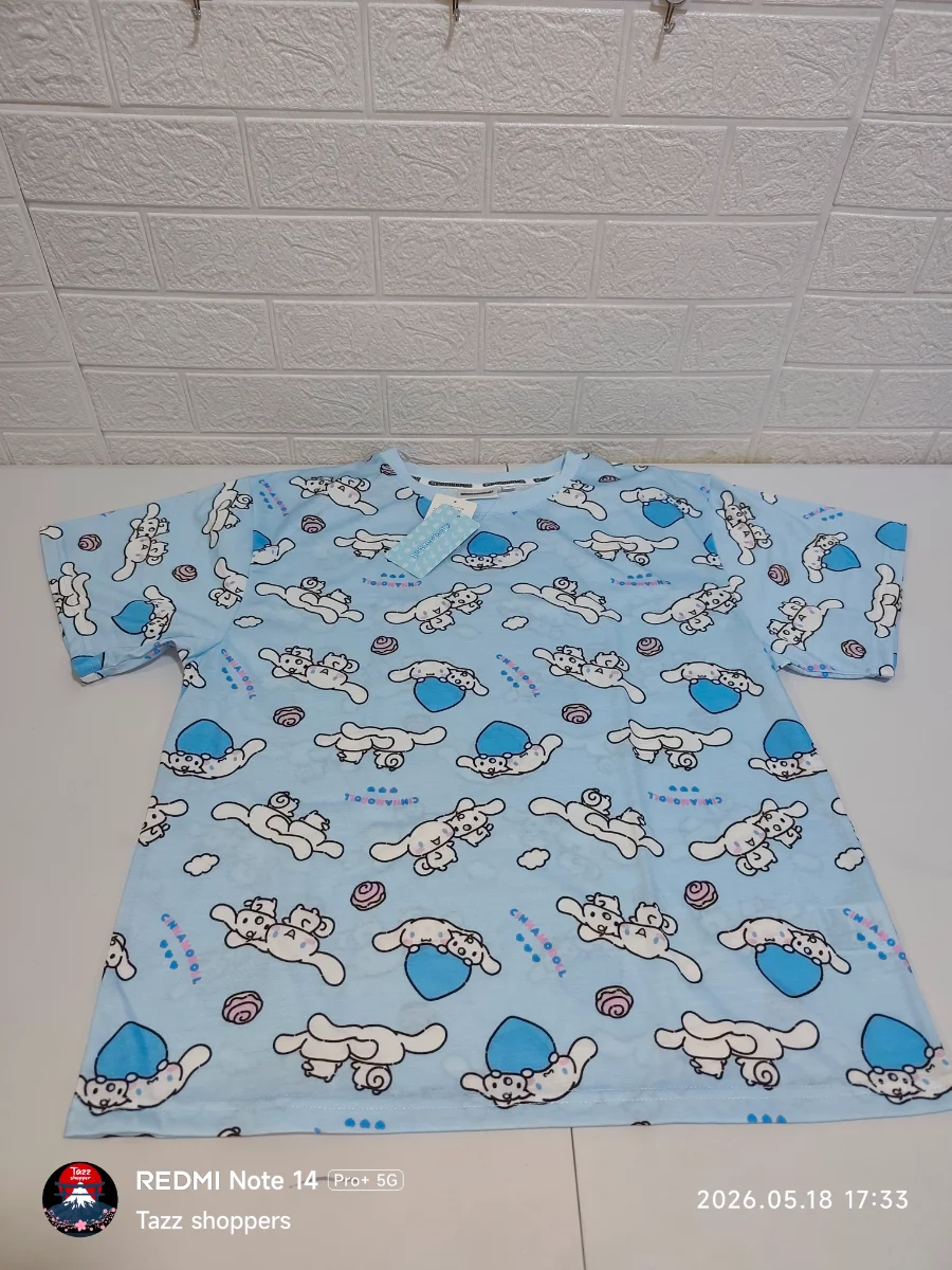 Polo Estampado Sanrio – Cinnamoroll Cloud Dreams