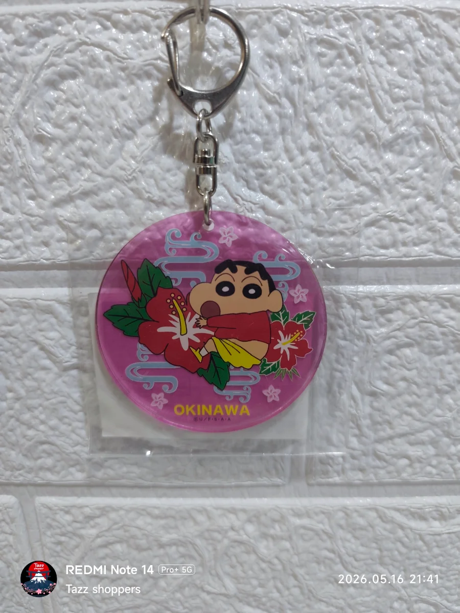 Llavero Acrílico Crayon Shin-chan Flores de Hibisco (Edición Local de Okinawa)